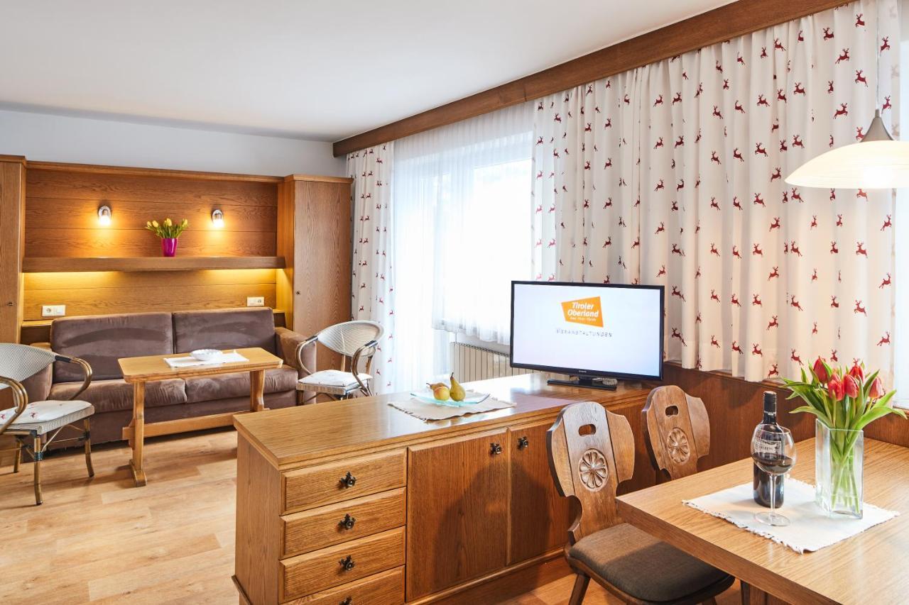 Appartements Sailer Prutz Exteriör bild