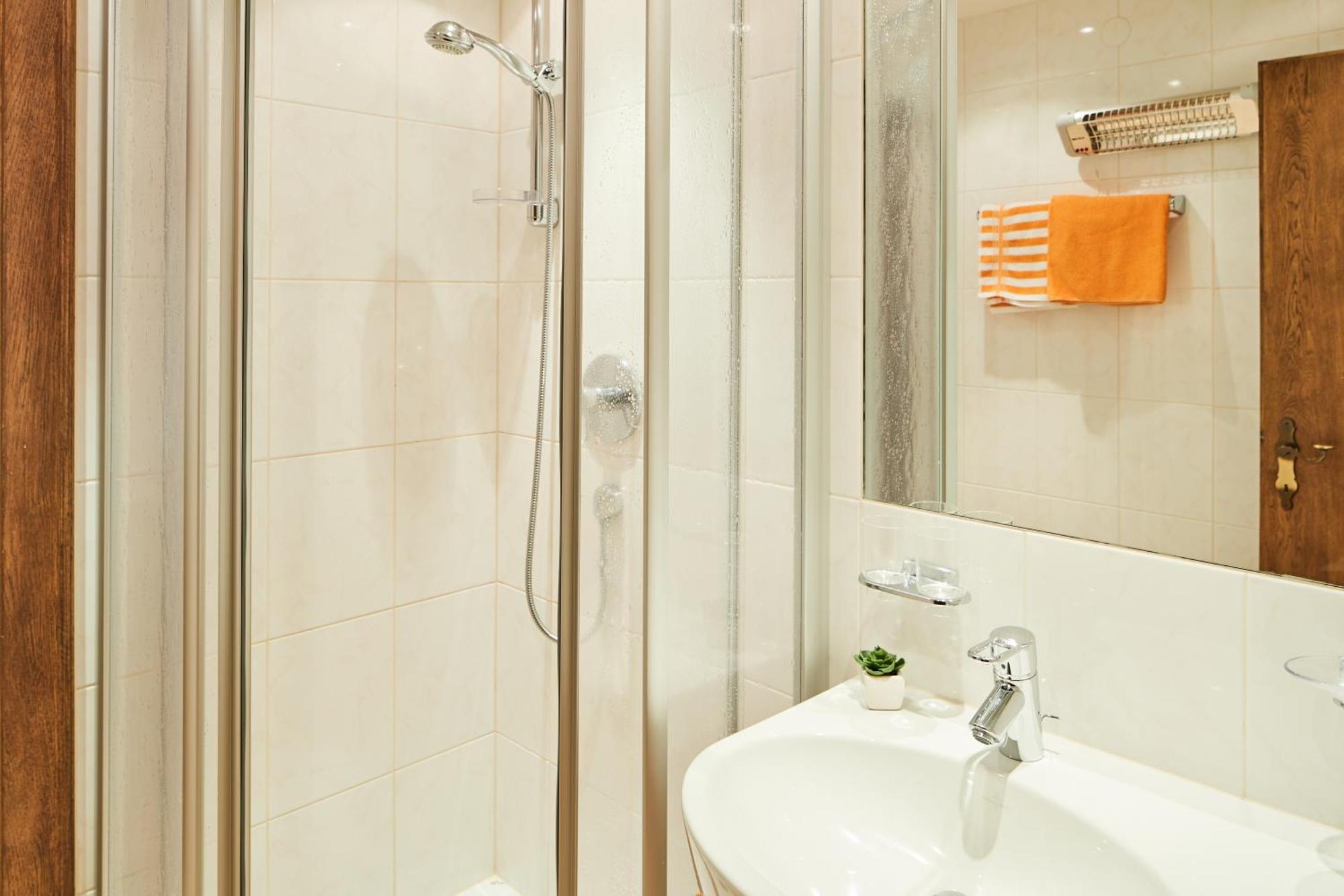Appartements Sailer Prutz Exteriör bild