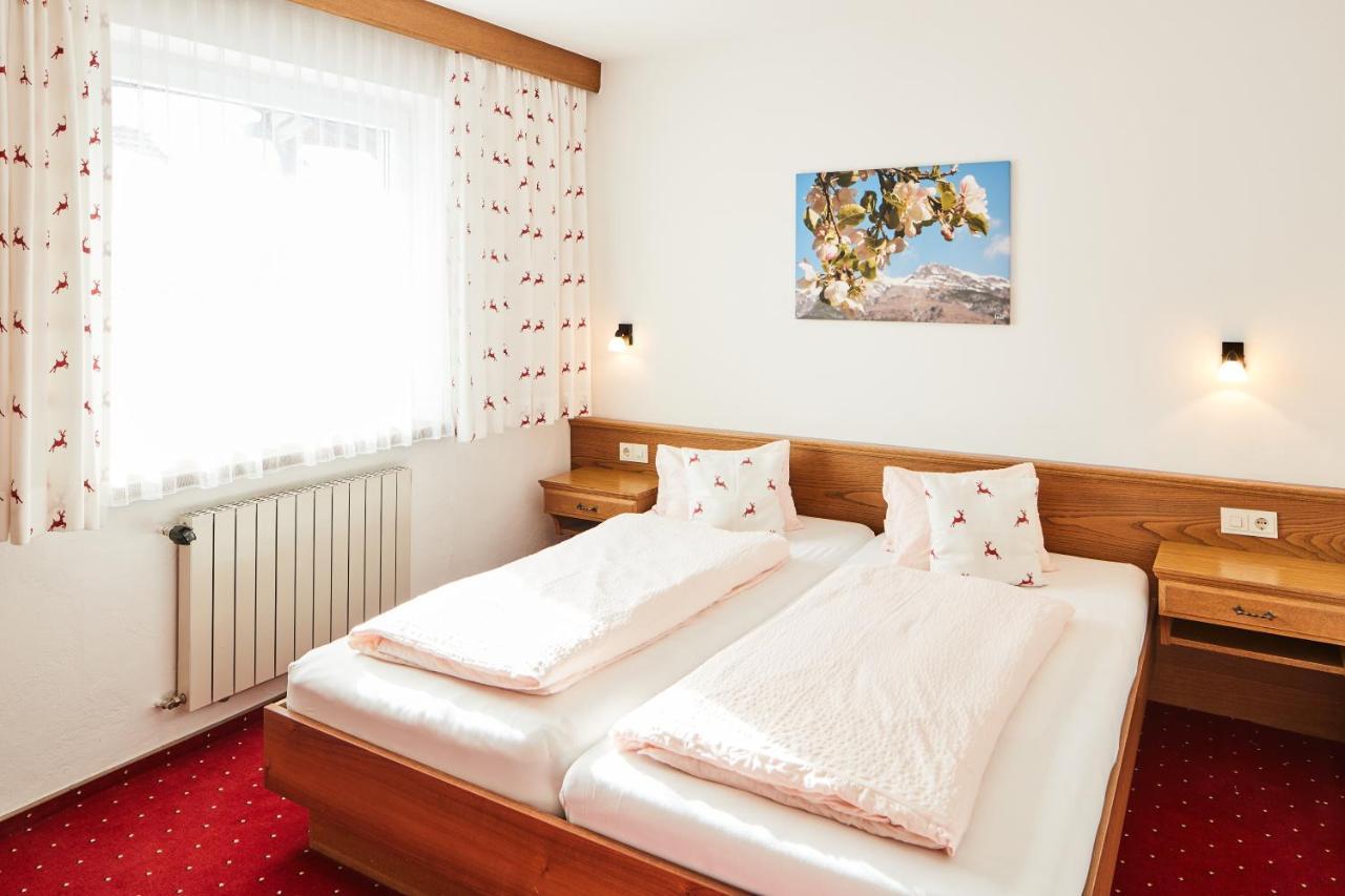 Appartements Sailer Prutz Exteriör bild